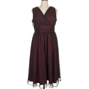 Sleeveless A-line cocktail dress in burgundy color